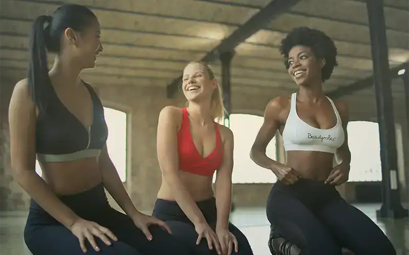 3 yoga girls